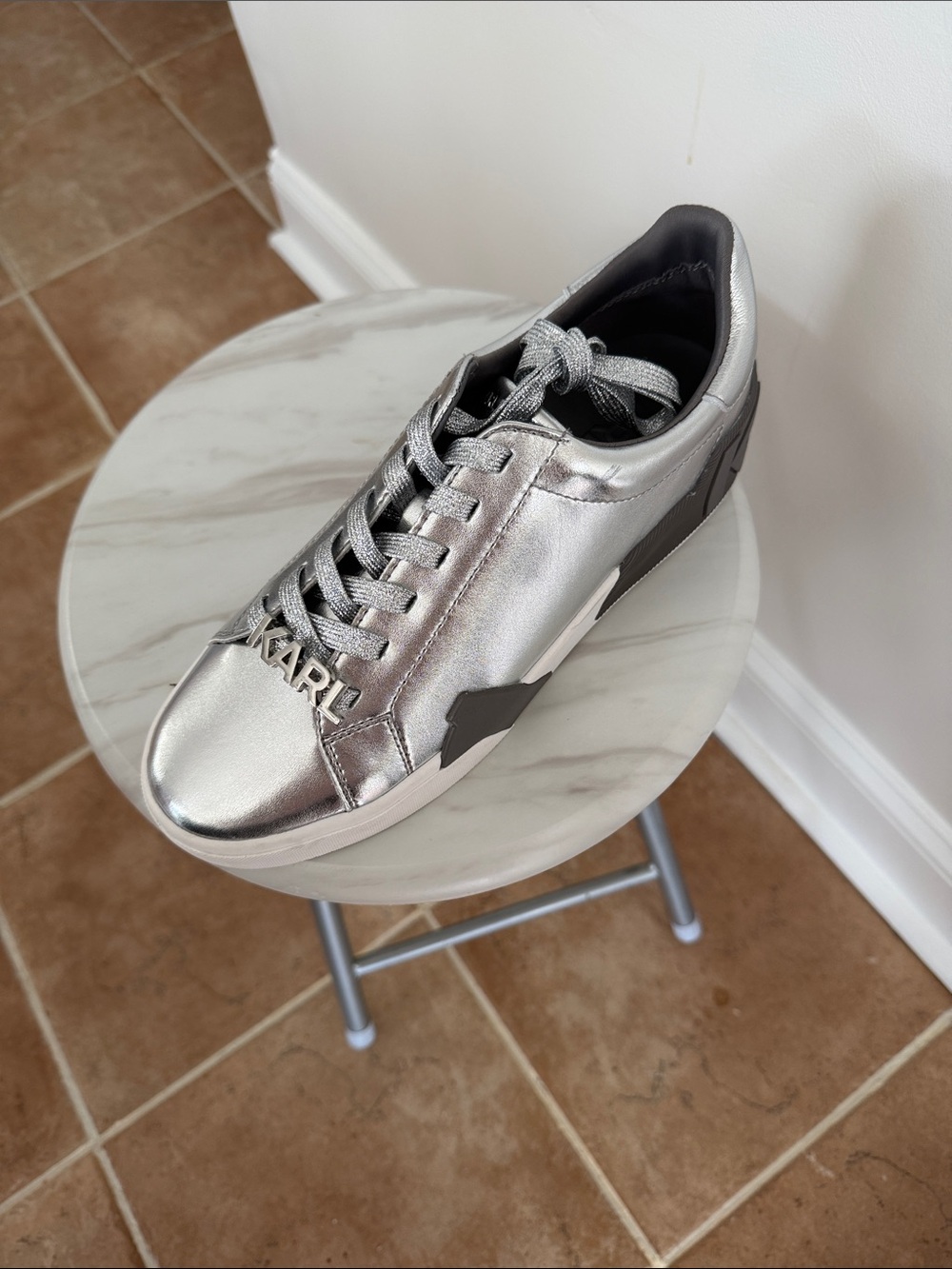 Karl Lagerfeld Shiny Silver Women's Sneakers with logo and signature. Gorgeous.